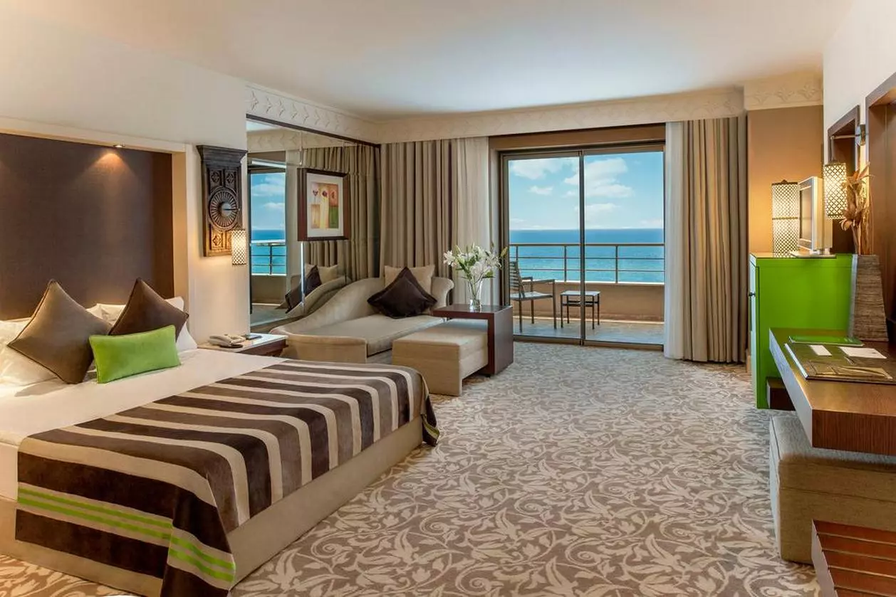 ELAQUALITY_SHABAVIZ (16).jpg